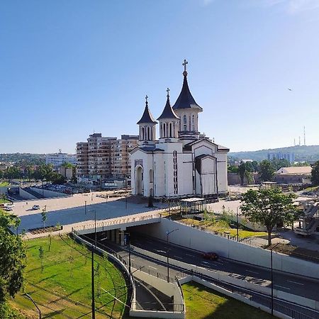 Central Cosy Apart Oradea Apartman Kültér fotó