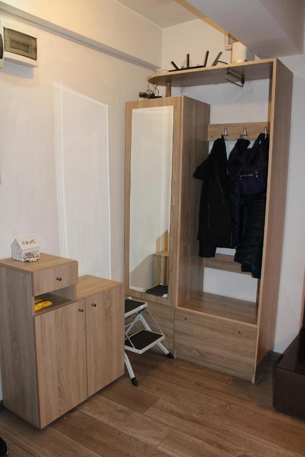 Central Cosy Apart Oradea Apartman Kültér fotó