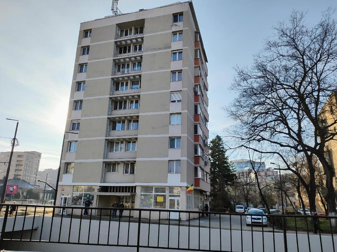 Central Cosy Apart Oradea Apartman Kültér fotó